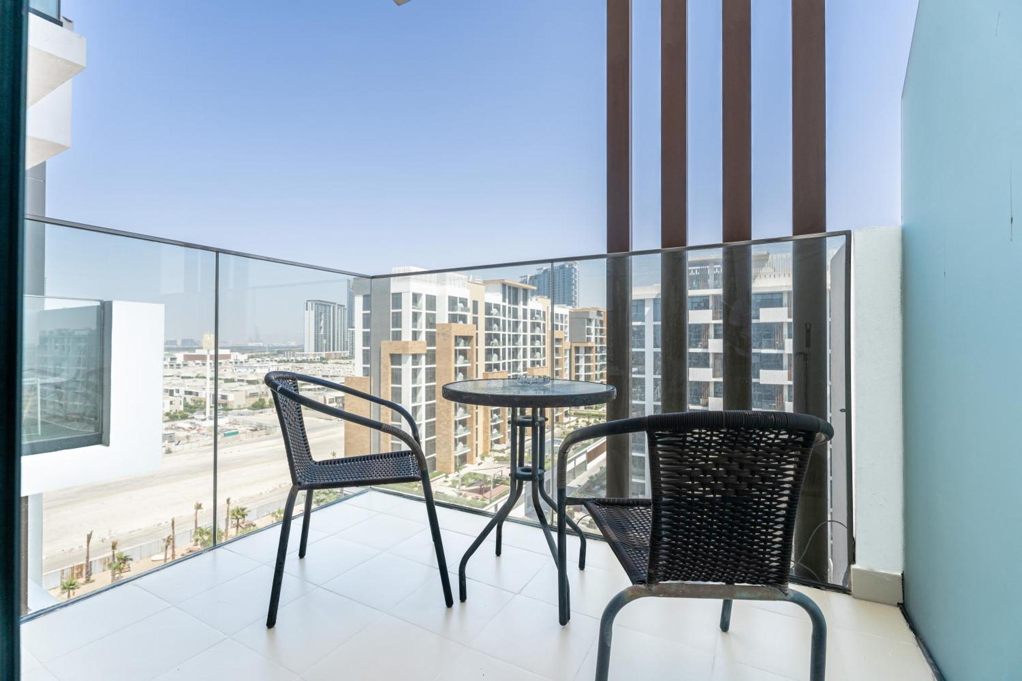 Escape24 Stylish Studio Azizi Riviera 8 Meydan One Dubai Luaran gambar